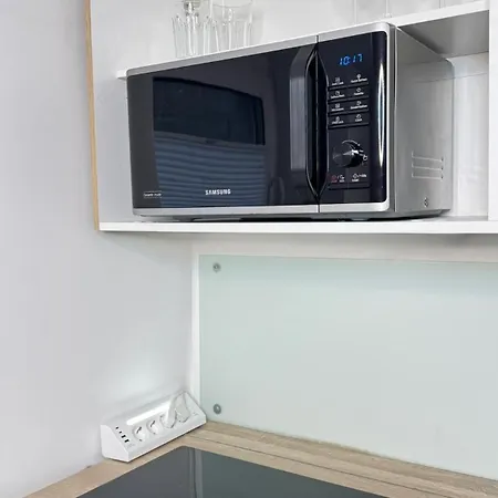 Modern Basement Near Phantasialand & Cologne