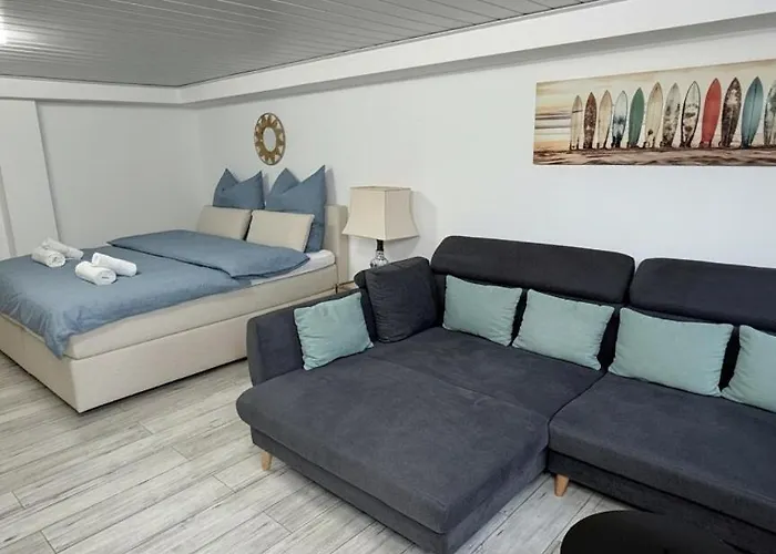 Modern Basement Near Phantasialand & Cologne *